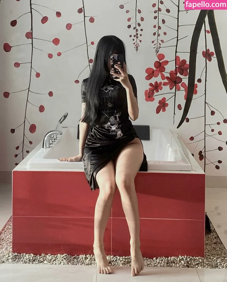 sorrylylyy Onlyfans Photo Gallery 