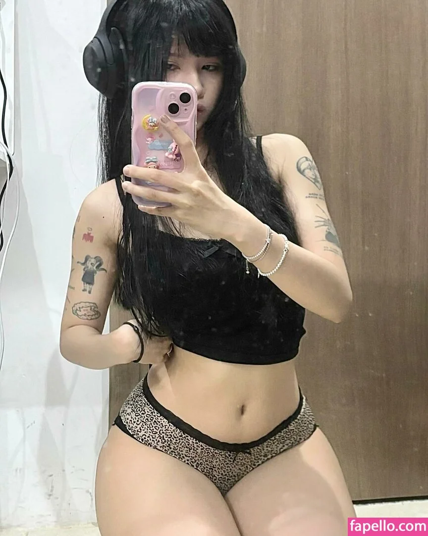 sorrylylyy Onlyfans Photo Gallery 