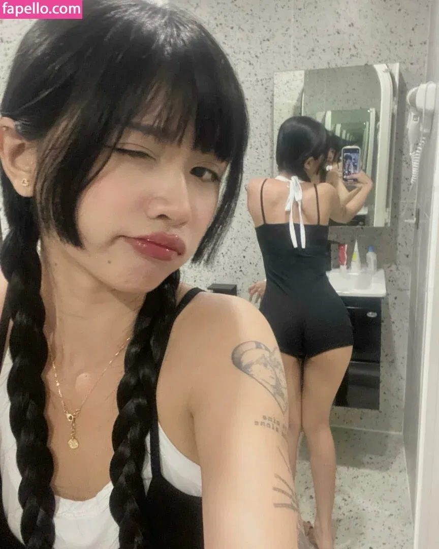 sorrylylyy Onlyfans Photo Gallery 