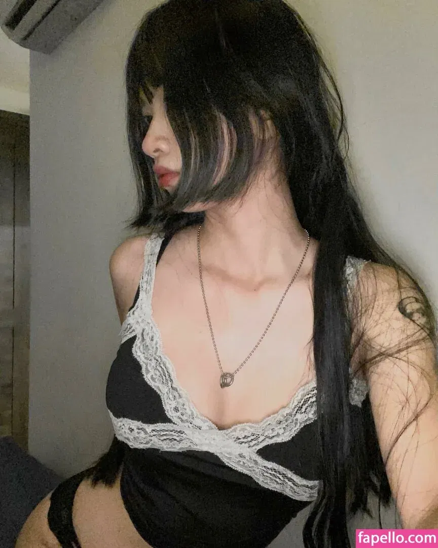 sorrylylyy Onlyfans Photo Gallery 