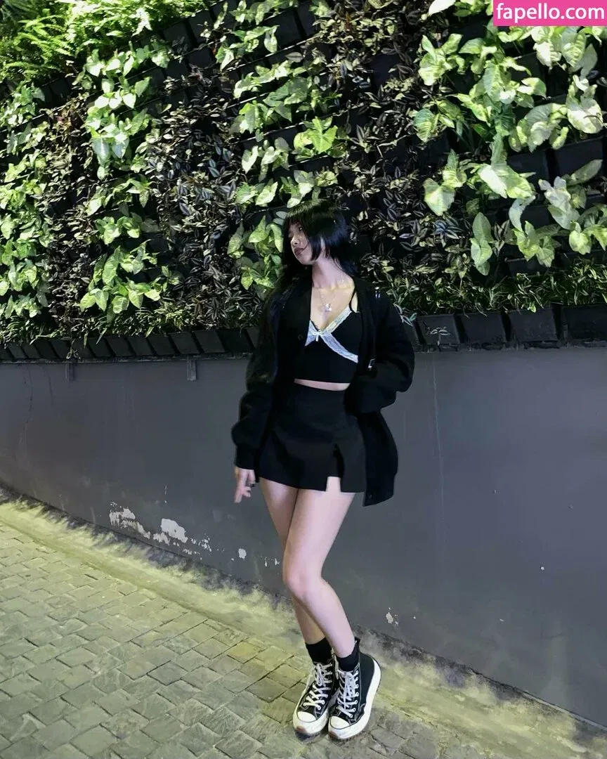 sorrylylyy Onlyfans Photo Gallery 