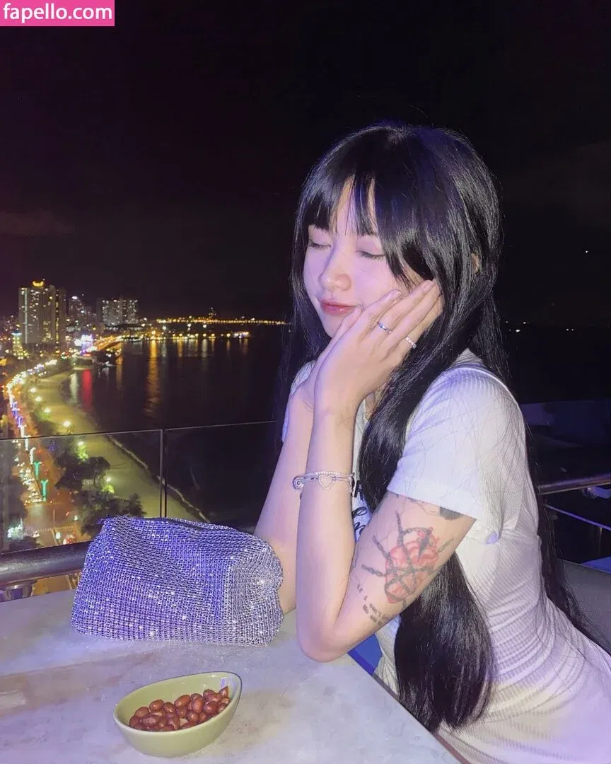 sorrylylyy Onlyfans Photo Gallery 