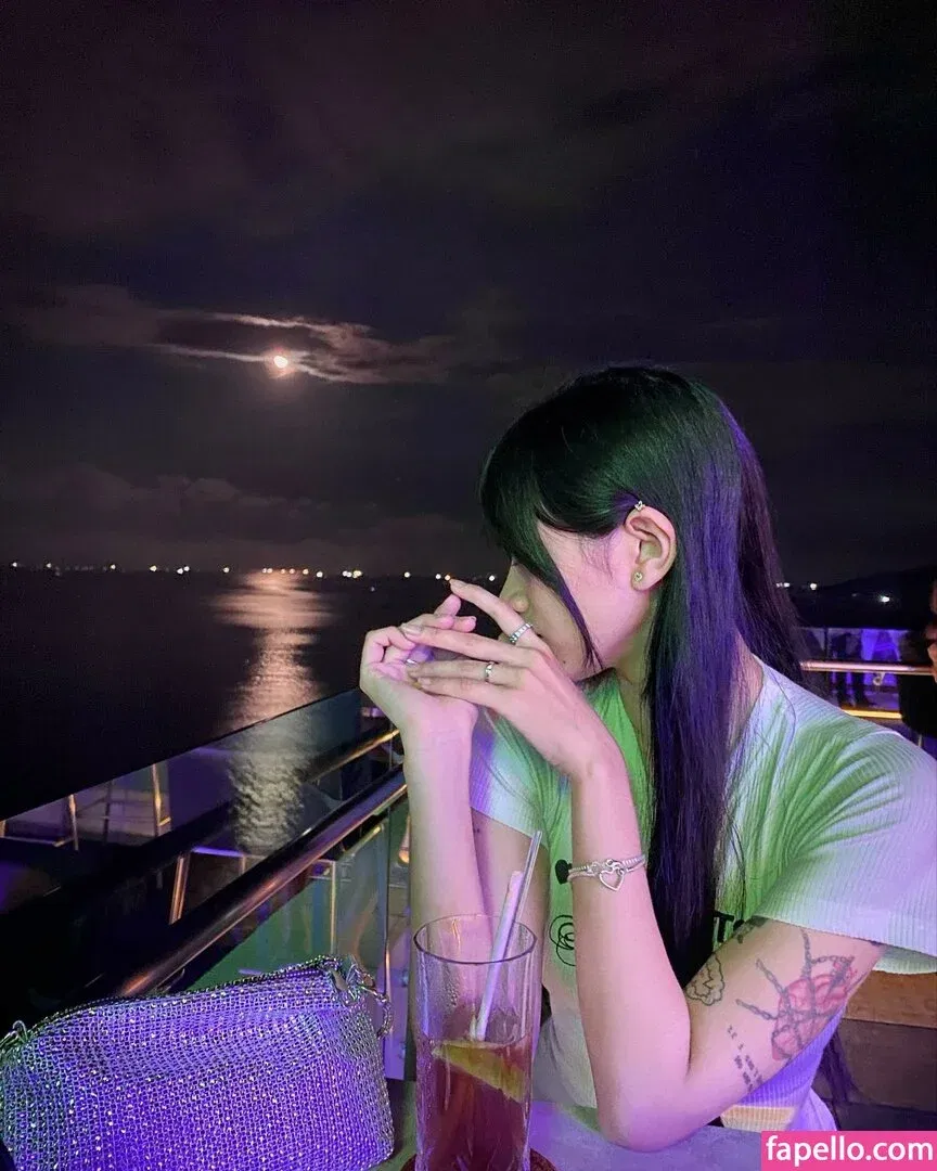 sorrylylyy Onlyfans Photo Gallery 