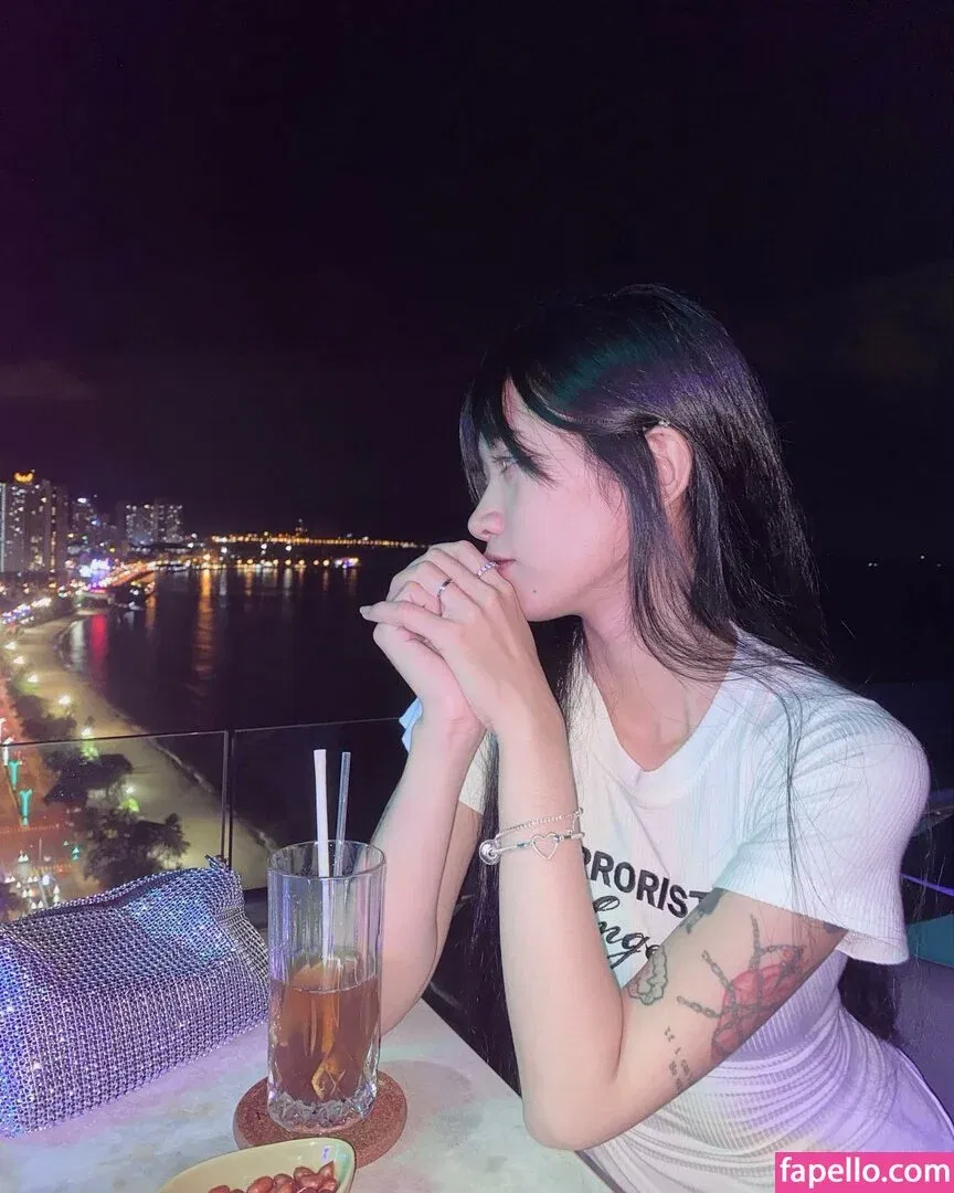 sorrylylyy Onlyfans Photo Gallery 