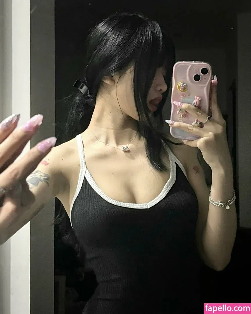 sorrylylyy Onlyfans Photo Gallery 