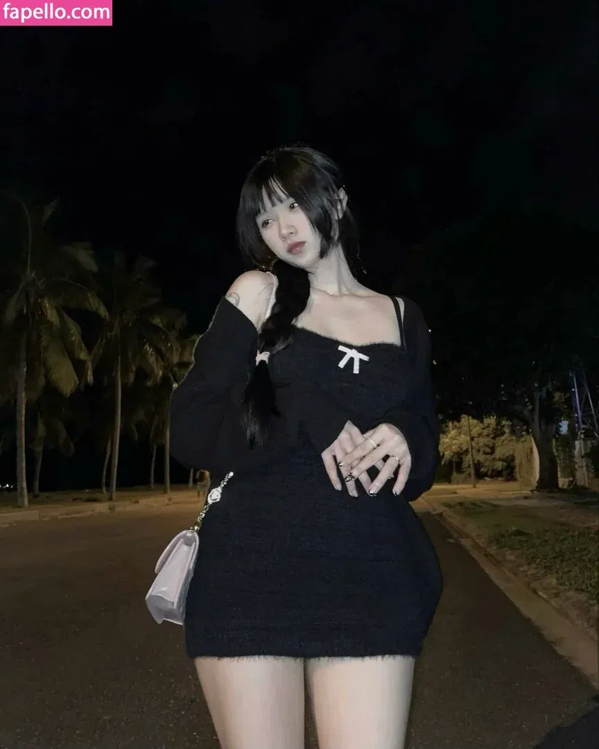 sorrylylyy Onlyfans Photo Gallery 