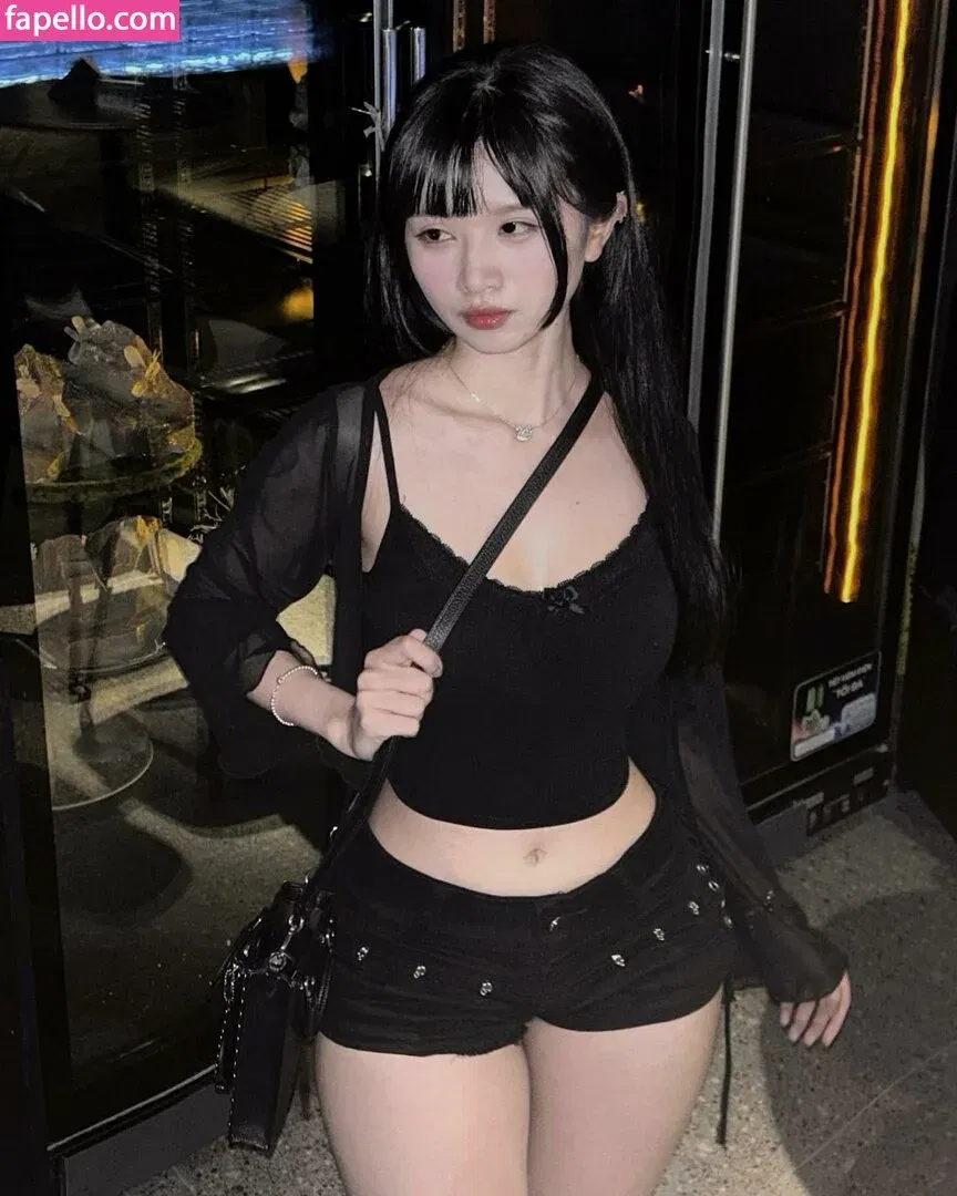 sorrylylyy Onlyfans Photo Gallery 