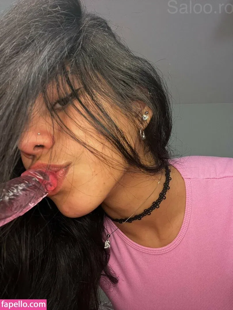 Salosg Onlyfans Photo Gallery 