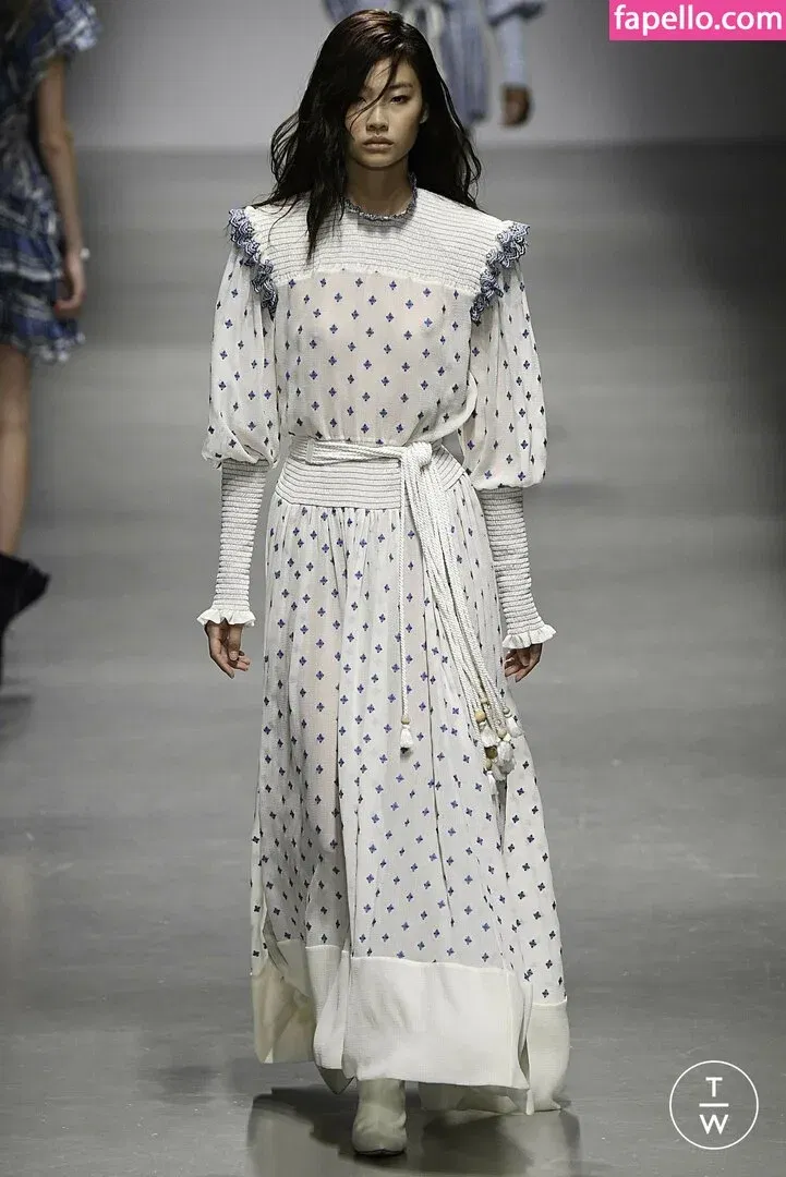 Sia_Woori Onlyfans Photo Gallery 