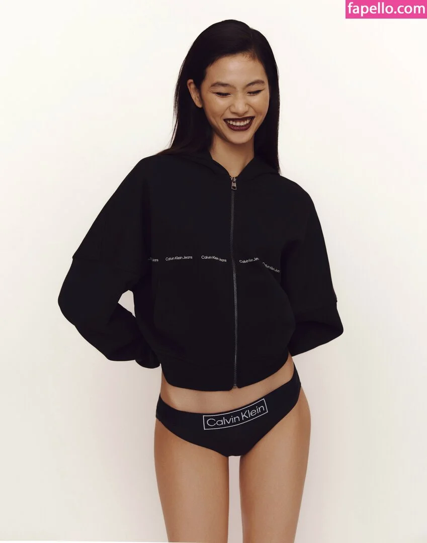 Sia_Woori Onlyfans Photo Gallery 