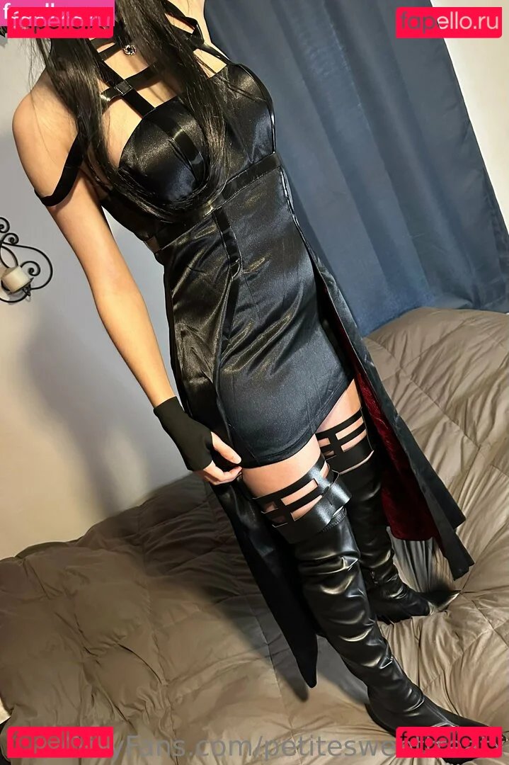 petitesweettreatx Onlyfans Photo Gallery 