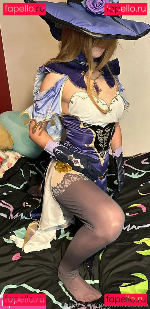 petitesweettreatx Onlyfans Photo Gallery 