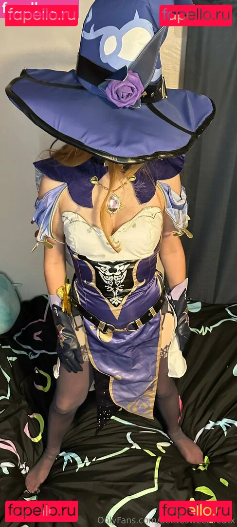 petitesweettreatx Onlyfans Photo Gallery 