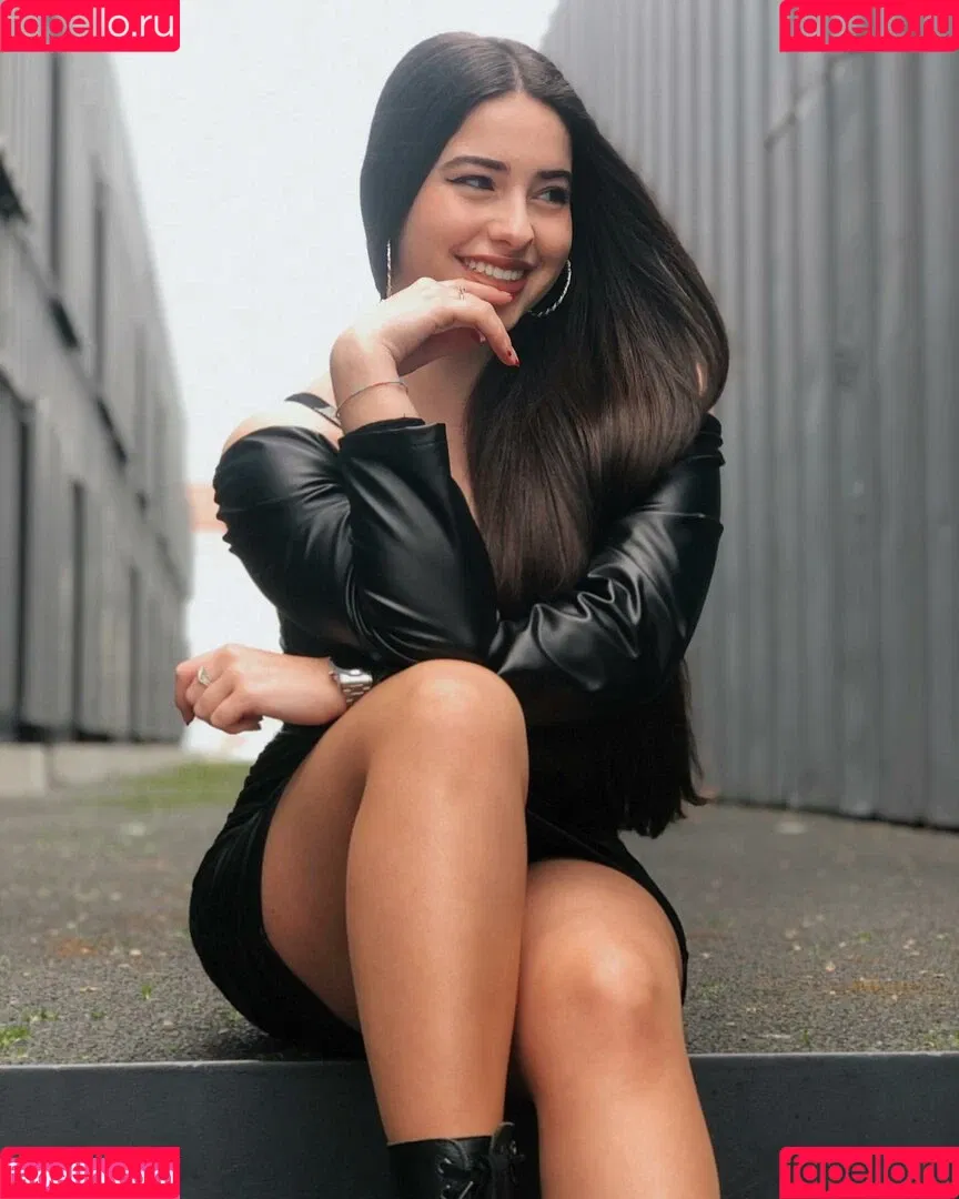Mariana Pinho Onlyfans Photo Gallery 