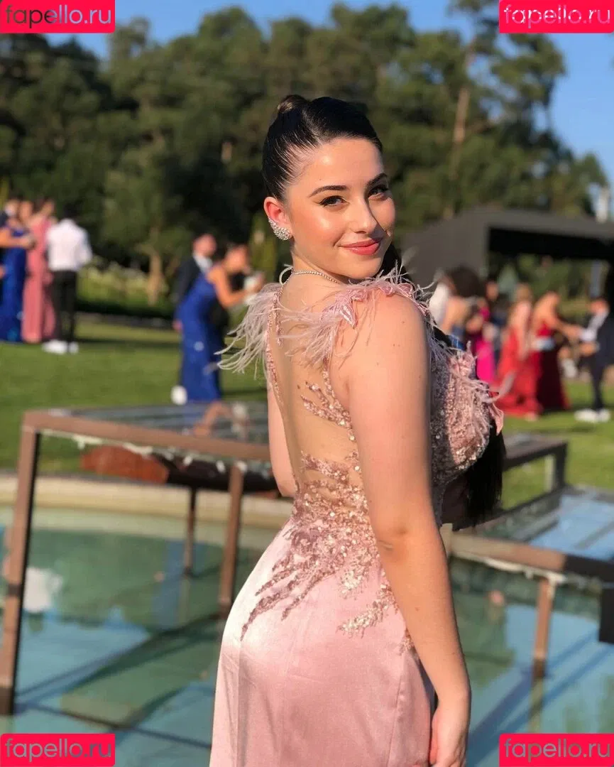 Mariana Pinho Onlyfans Photo Gallery 