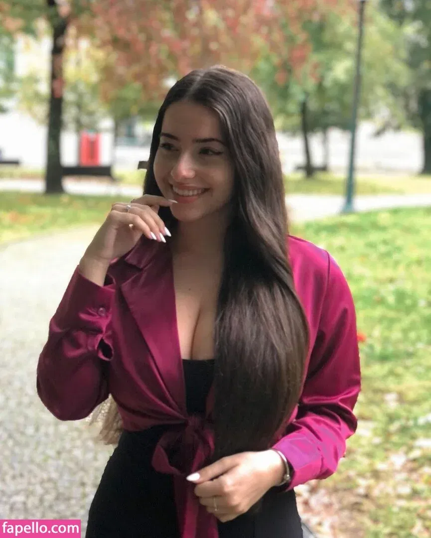 Mariana Pinho Onlyfans Photo Gallery 