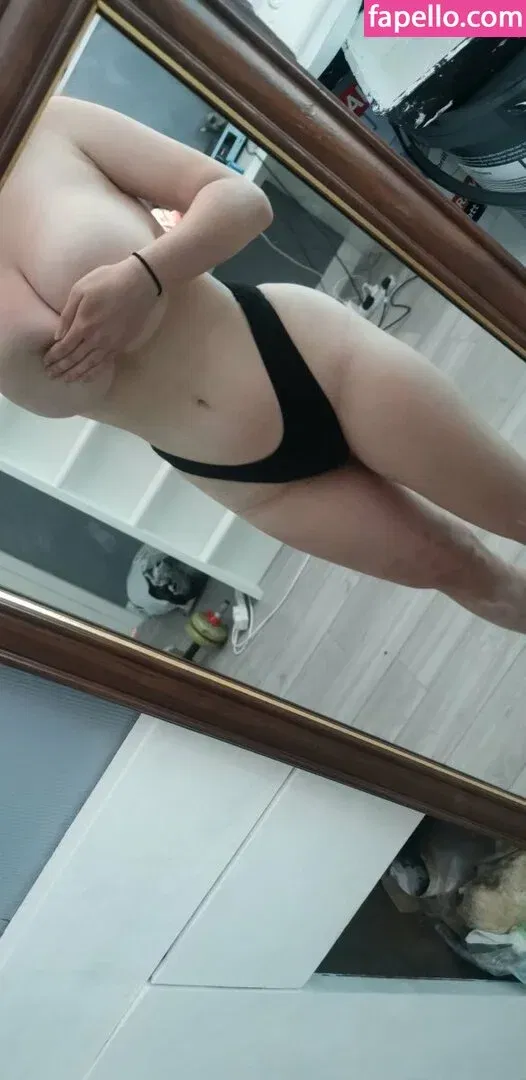 Kovukills Onlyfans Photo Gallery 