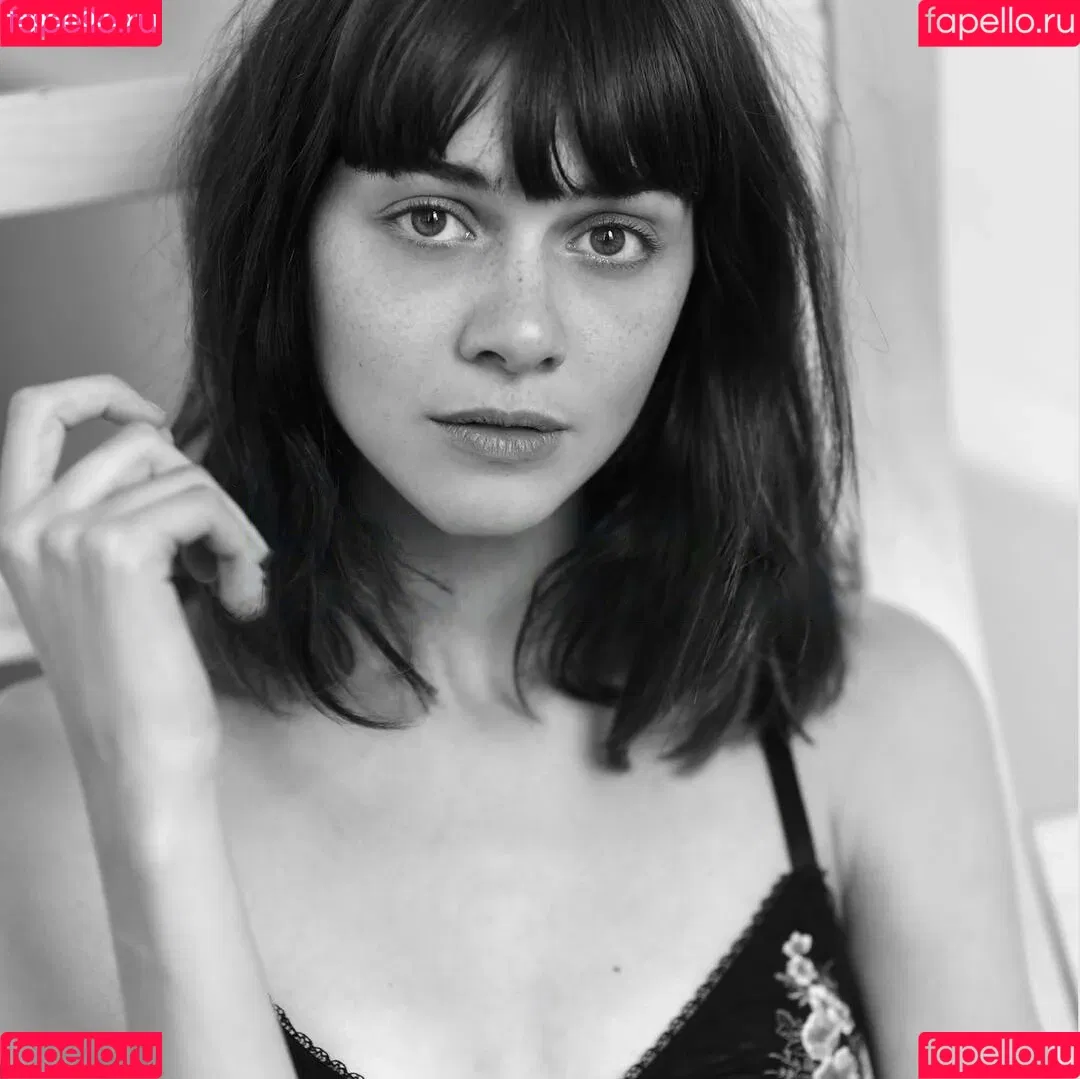 Emma Appleton Onlyfans Photo Gallery 