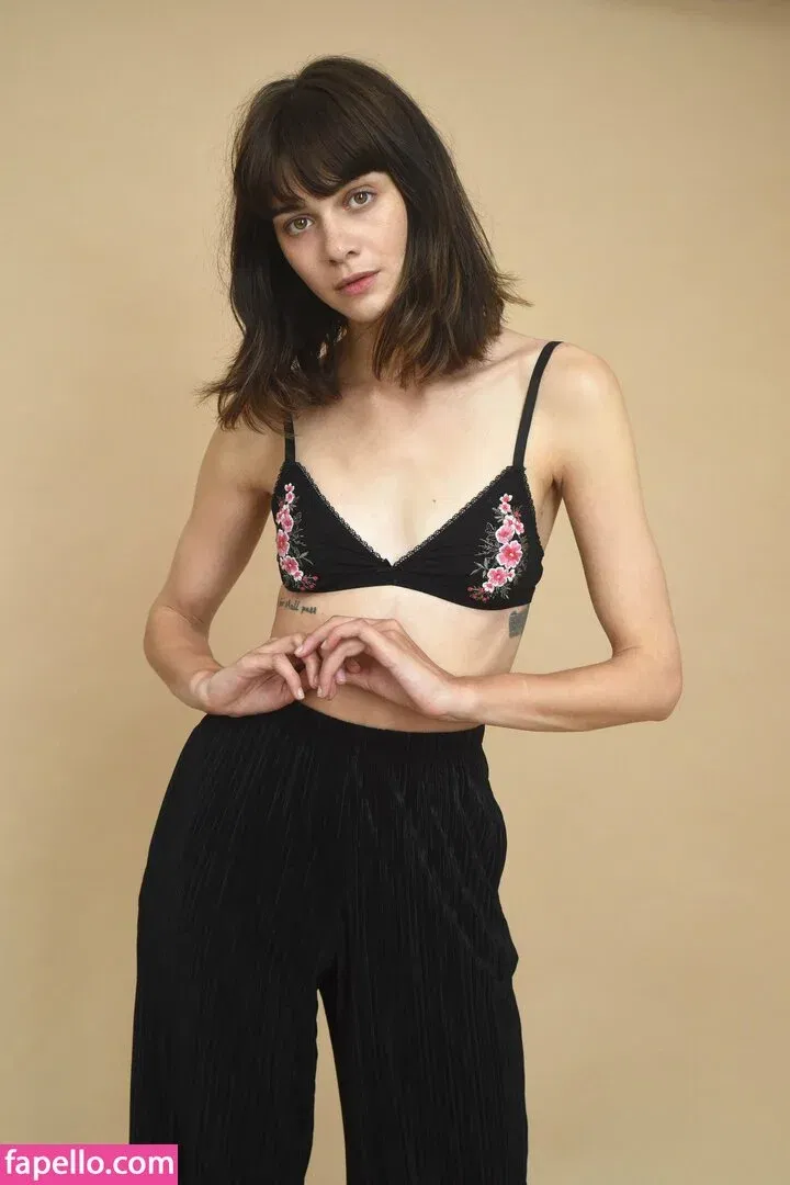 Emma Appleton Onlyfans Photo Gallery 