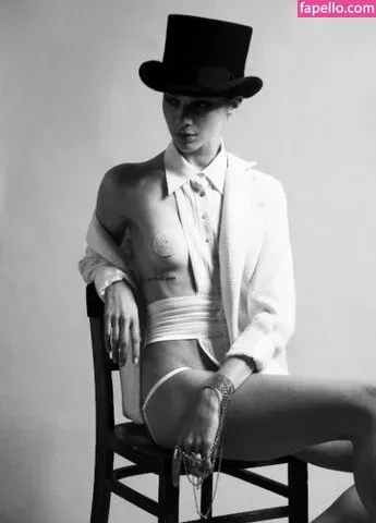 Emma Appleton Onlyfans Photo Gallery 