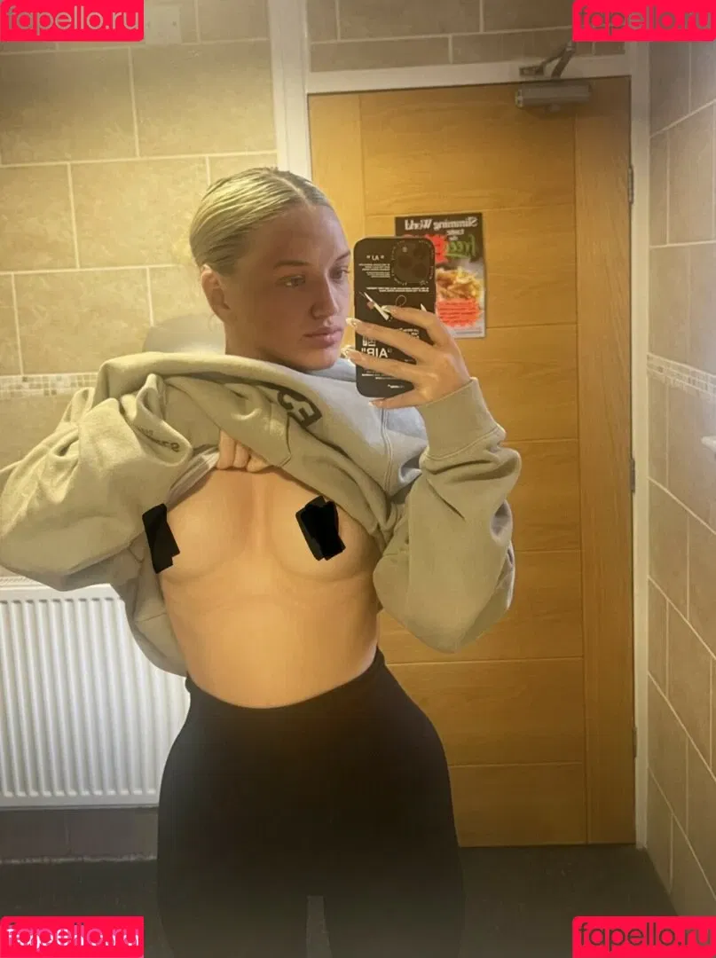 Maisie Houlding Ward Onlyfans Photo Gallery 