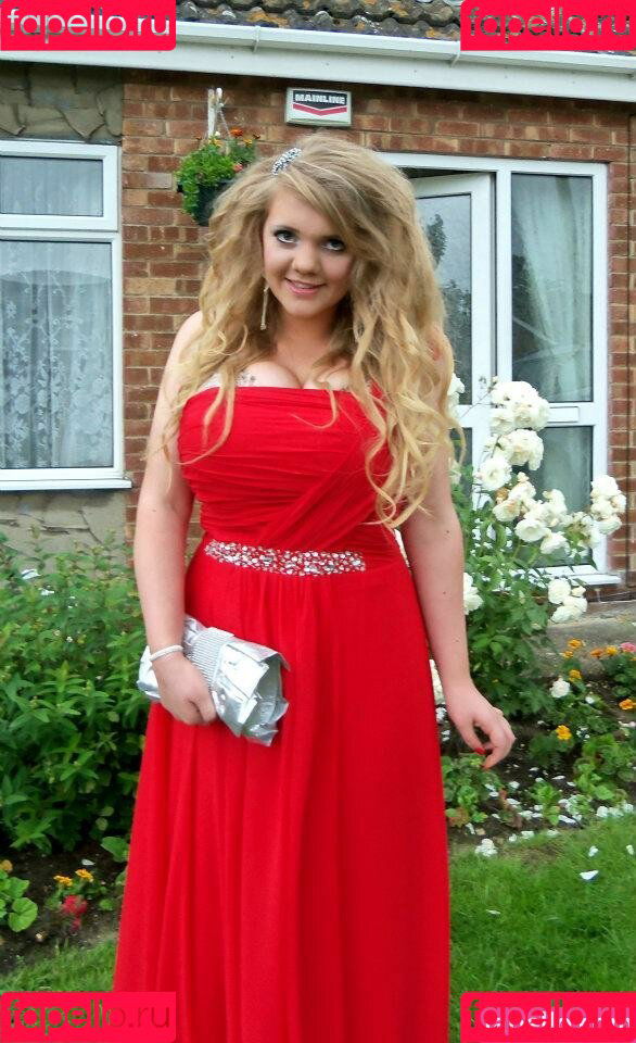 Lucy Dawson Onlyfans Photo Gallery 