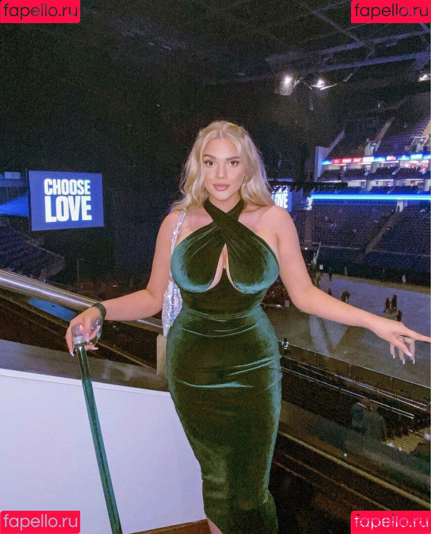 Lucy Dawson Onlyfans Photo Gallery 