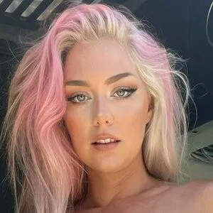 Nicole Skyes Onlyfans Photo Gallery 