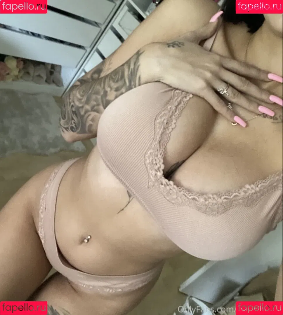 Francesca Brinley Onlyfans Photo Gallery 