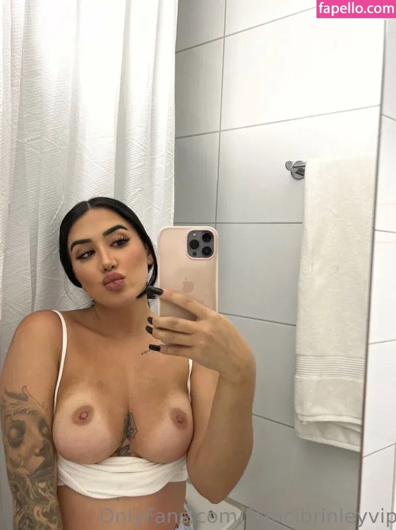 Francesca Brinley Onlyfans Photo Gallery 