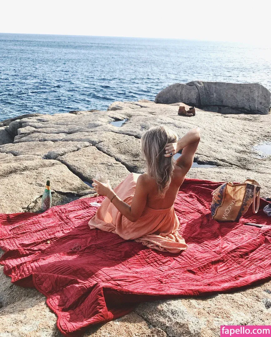 Hafiia Mira Onlyfans Photo Gallery 