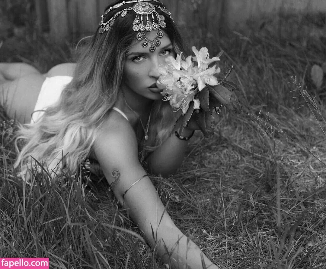 Hafiia Mira Onlyfans Photo Gallery 