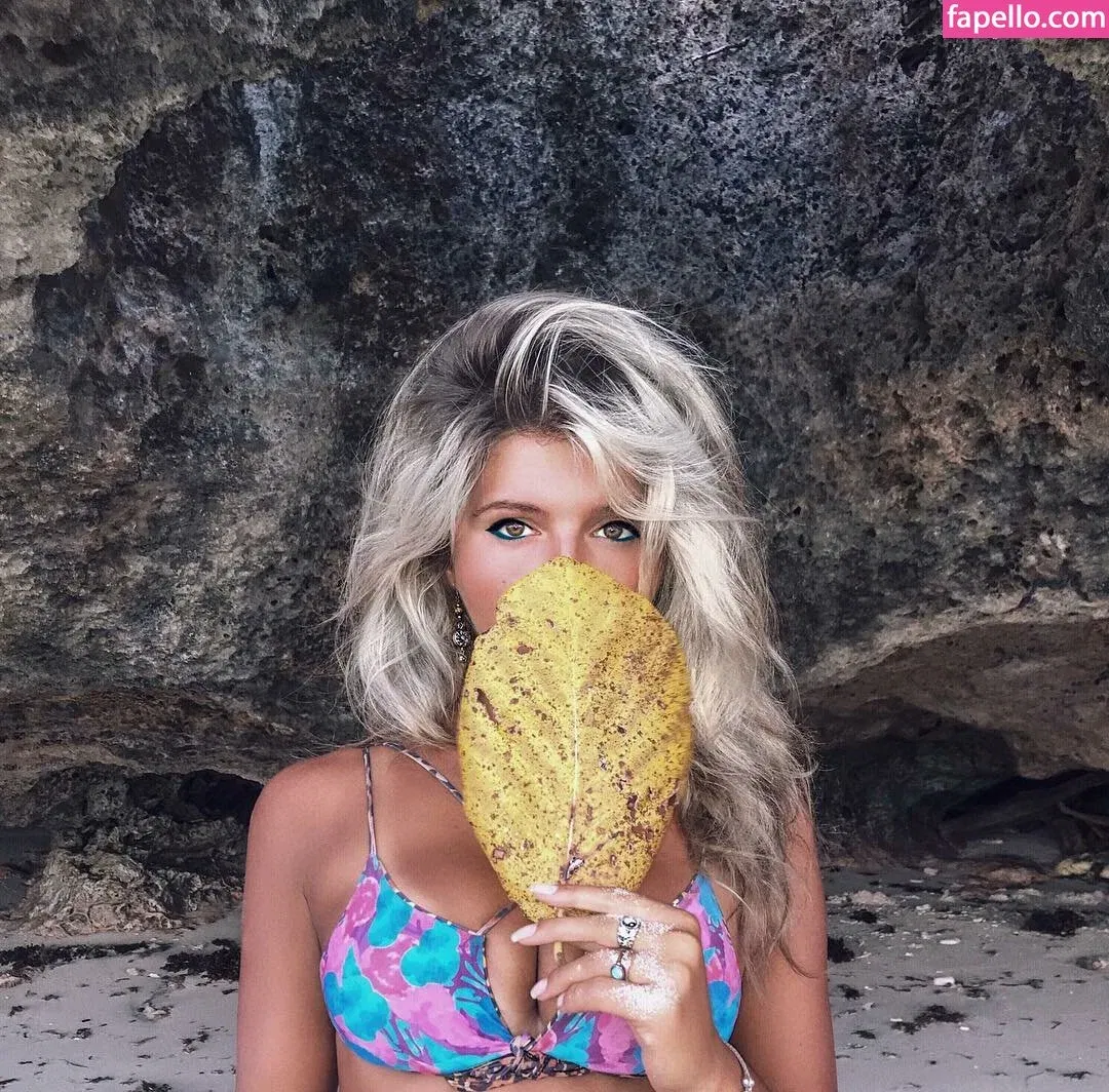 Hafiia Mira Onlyfans Photo Gallery 