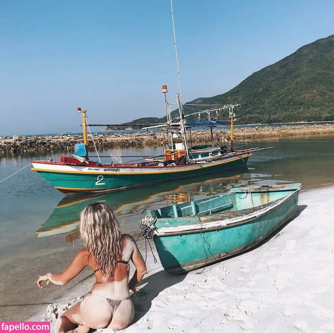 Hafiia Mira Onlyfans Photo Gallery 