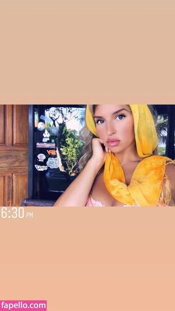 Hafiia Mira Onlyfans Photo Gallery 