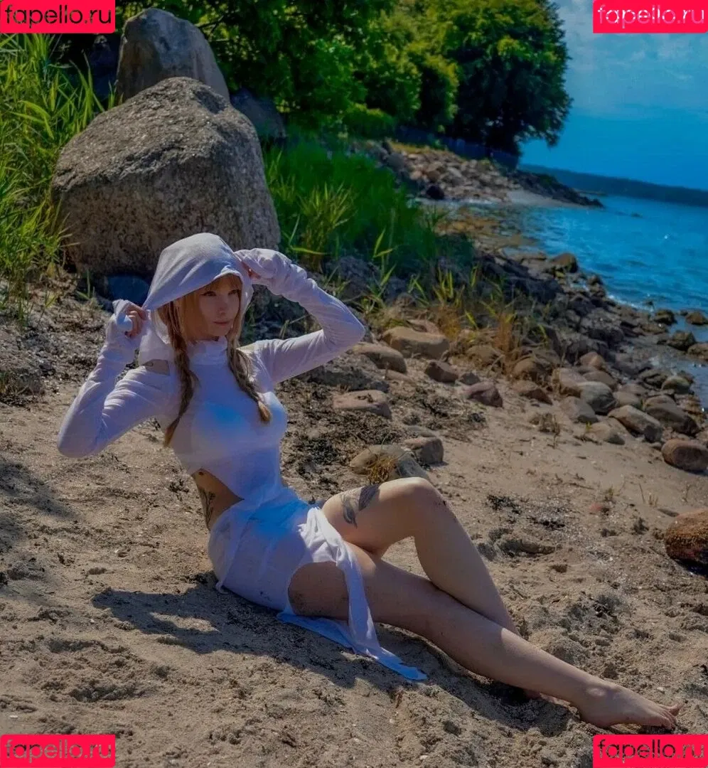 Yakisa_uwu Onlyfans Photo Gallery 