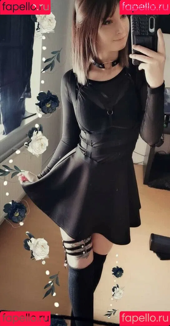 Yakisa_uwu Onlyfans Photo Gallery 