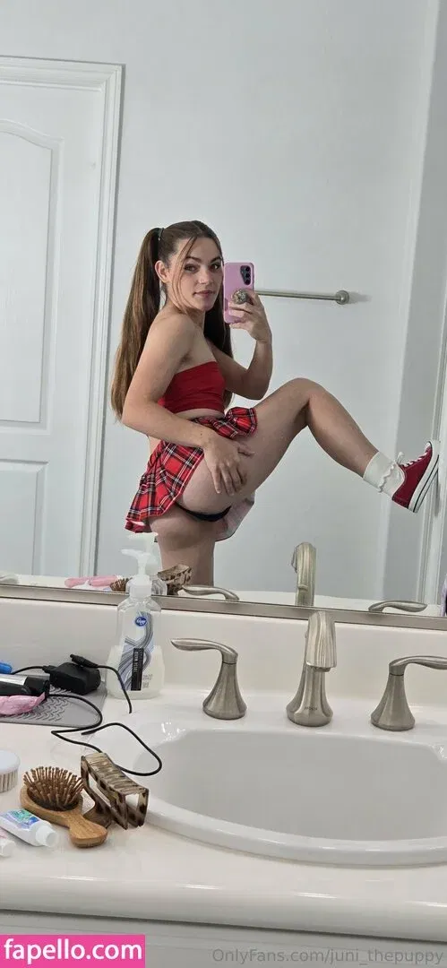 Juniper Ren Onlyfans Photo Gallery 