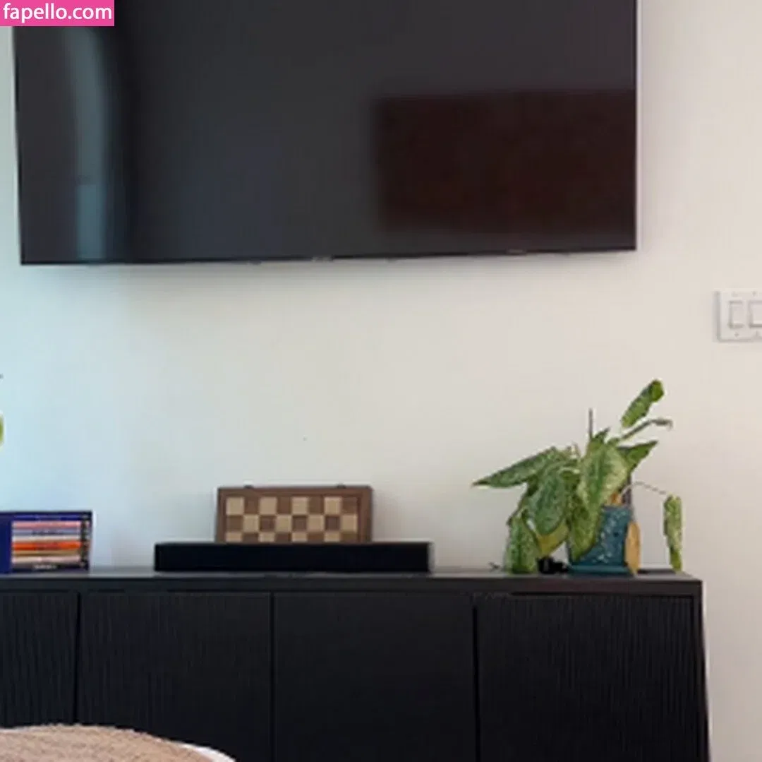 Juniper Ren Onlyfans Photo Gallery 