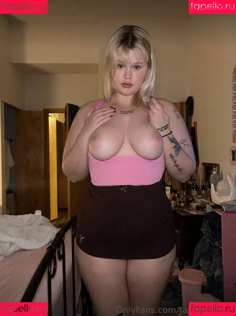 Winona Hauser Onlyfans Photo Gallery 