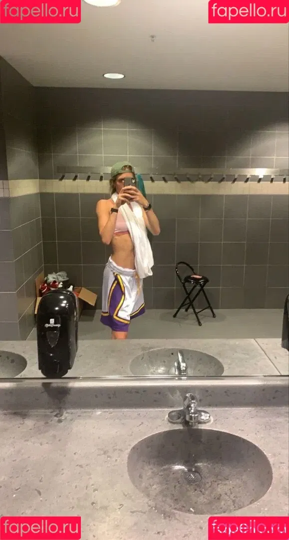 Lexie Hull- WNBA Basketballer Onlyfans Photo Gallery 