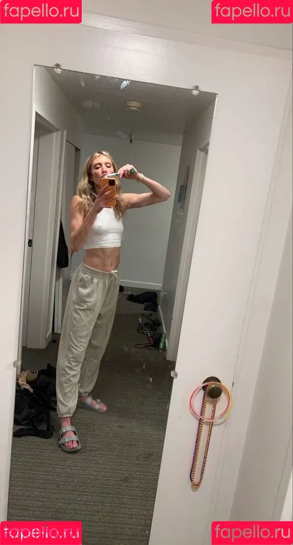 Lexie Hull- WNBA Basketballer Onlyfans Photo Gallery 