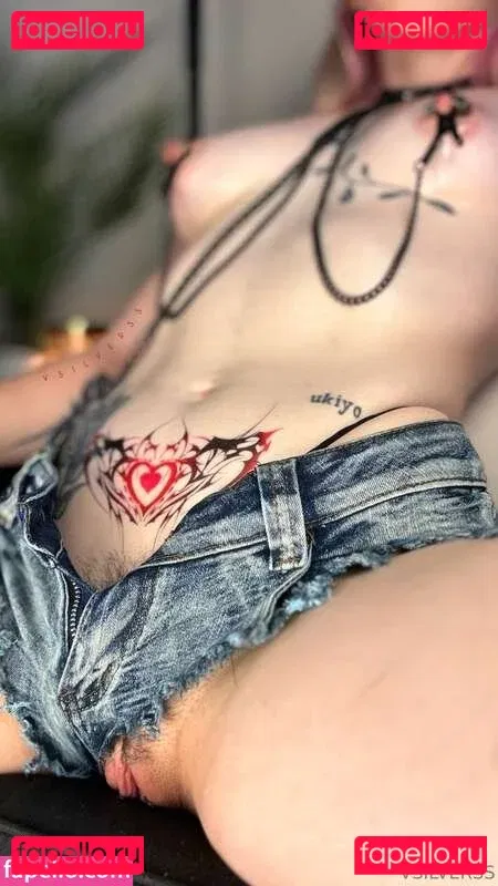 vsilverss Onlyfans Photo Gallery 