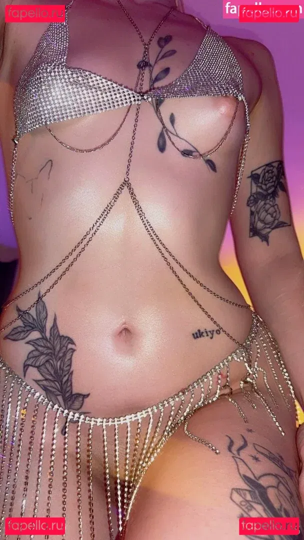 vsilverss Onlyfans Photo Gallery 