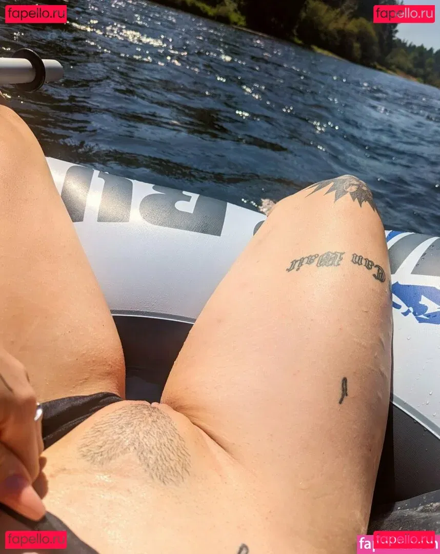 vsilverss Onlyfans Photo Gallery 