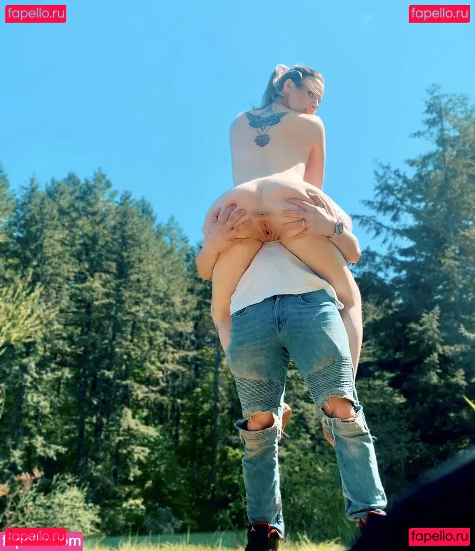 vsilverss Onlyfans Photo Gallery 