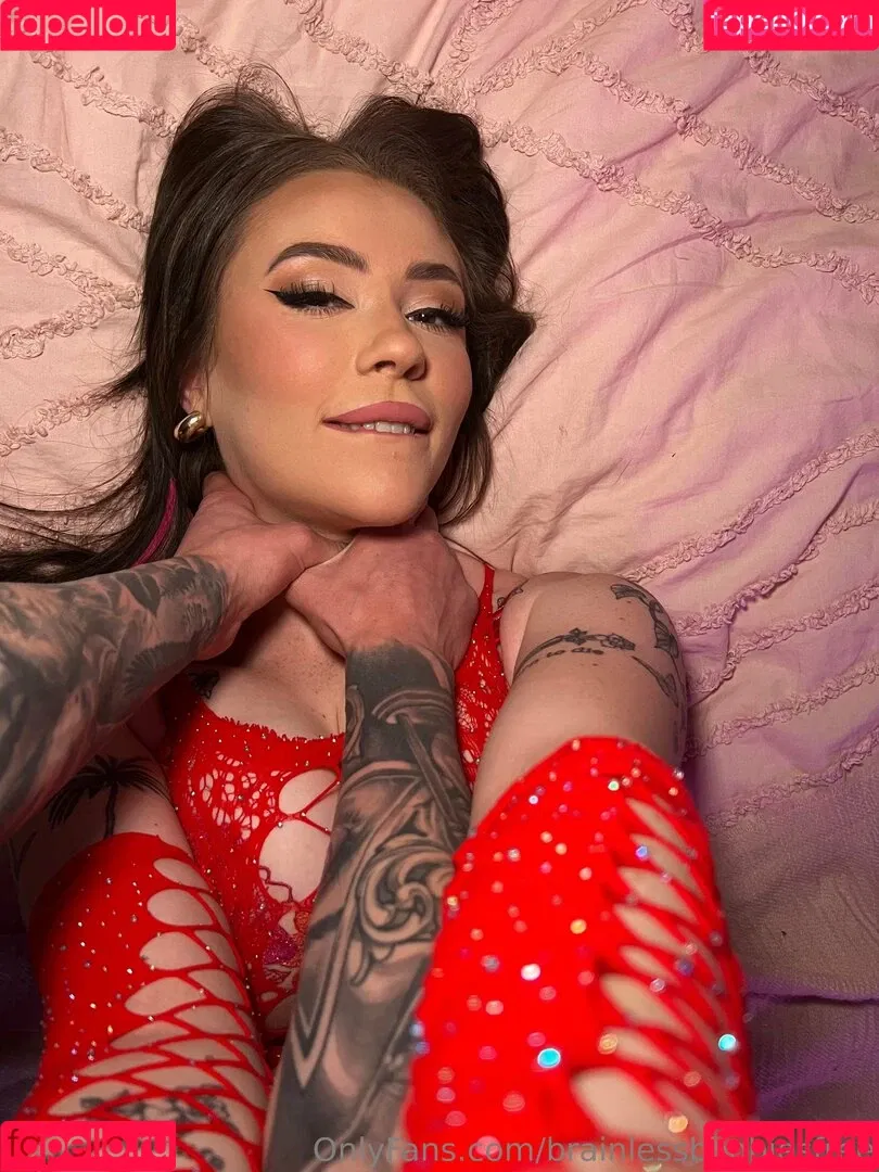 JuliaSommers Onlyfans Photo Gallery 