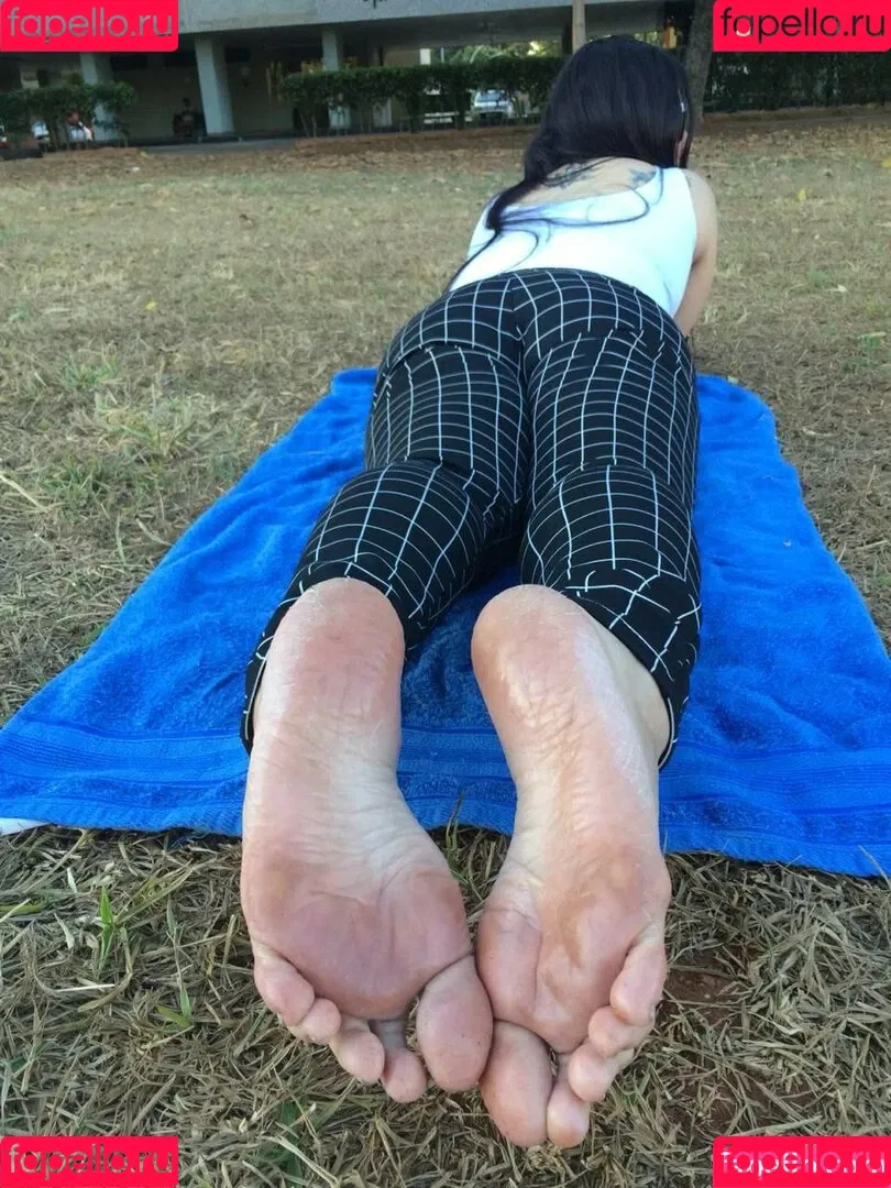 Sabrina Soles Onlyfans Photo Gallery 