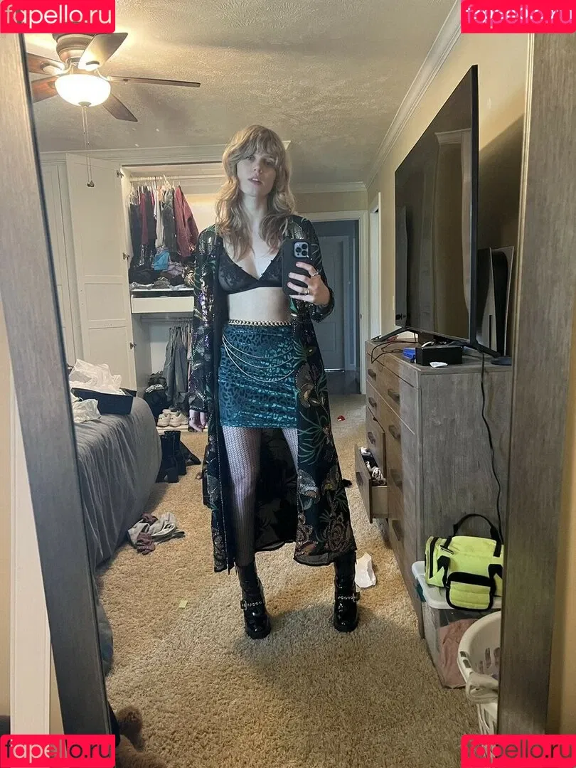 Cera Gibson Onlyfans Photo Gallery 