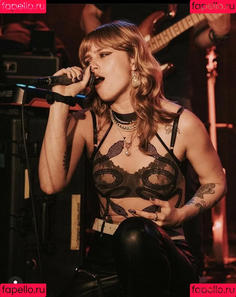 Cera Gibson Onlyfans Photo Gallery 